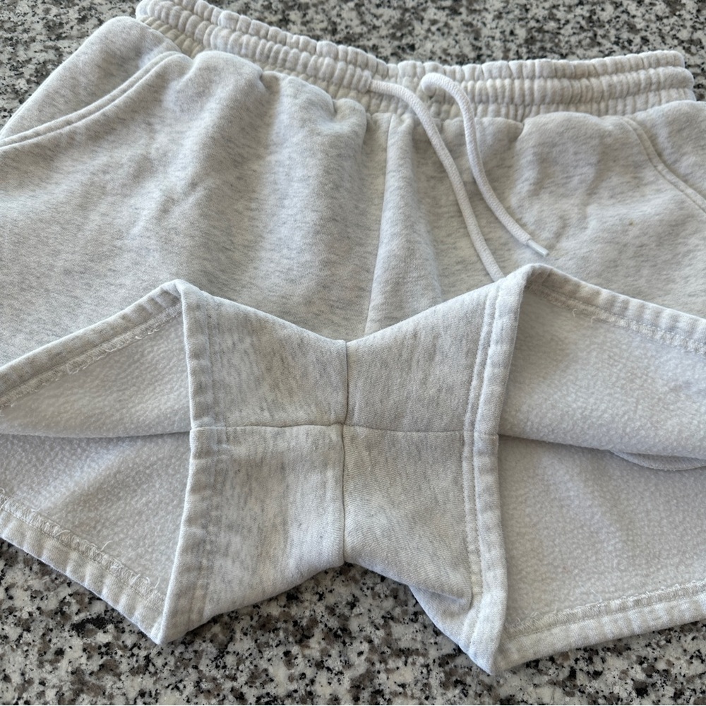 WHITE FOX Limited Edition 4th Edition Lounge Sweat Shorts in Smoke Grey Sz. M - Picture 6 of 11
